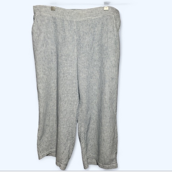Plus Size Gray Striped Wide-Leg Pants - Picture 1 of 4